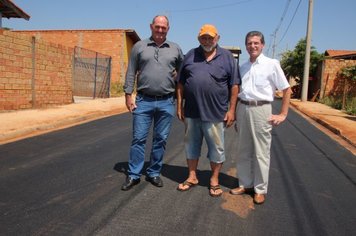 Prefeitura realiza pavimentação do Santos Neves 