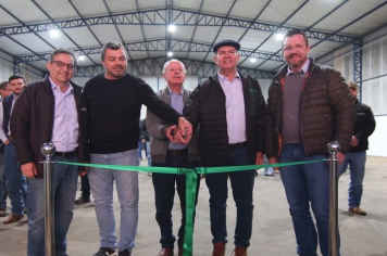 Prefeito prestigia inauguração da Integrada Cooperativa Agroindustrial