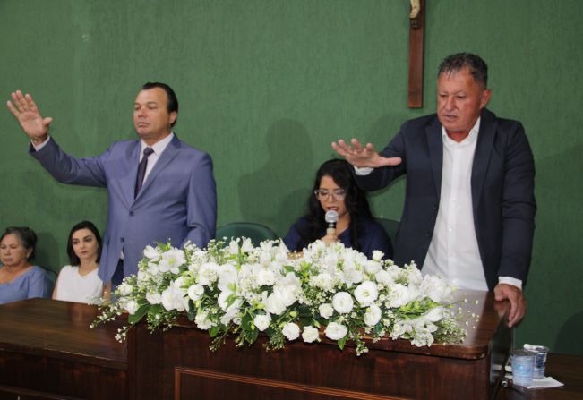Prefeito, Vice e Vereadores tomam posse para o Mandato 2025-2028