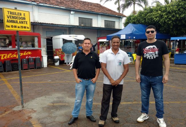 Prefeitura disciplina área para trailers e ambulantes 