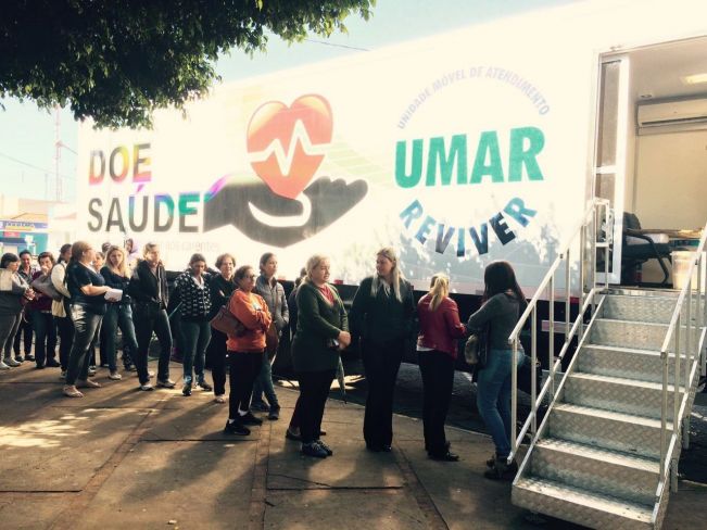 Cidade recebeu carreta da saúde