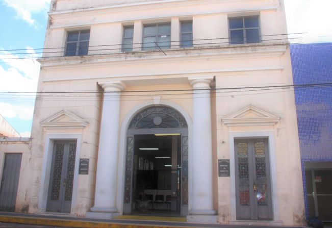 Prefeitura paga o 13º salário nesta quarta-feira 