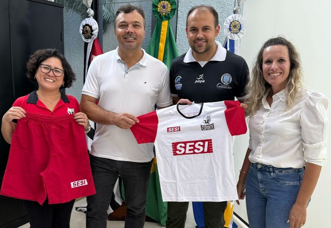 Prefeito e Secretário de Esportes participam de reunião com representantes do SESI