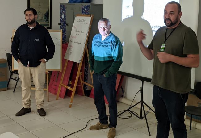 Capacitação em Cerqueira César oferece qualificação profissional e segurança no trabalho com Eletricidade  